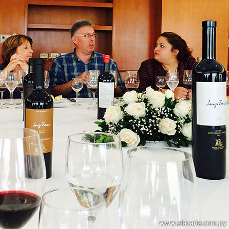 El enólogo Alberto Arizu presentó en Paraguay la cosecha 2009 del vino más importante de Luigi Bosca